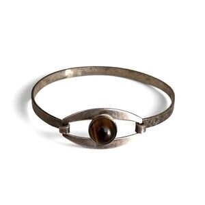 Vintage Israel 925 Sterling Silver Tiger Eye Modernist Hinged Bangle Bracelet